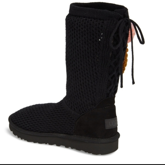 Ugg Classic Crochet Flower Power Boots - Picture 4 of 10